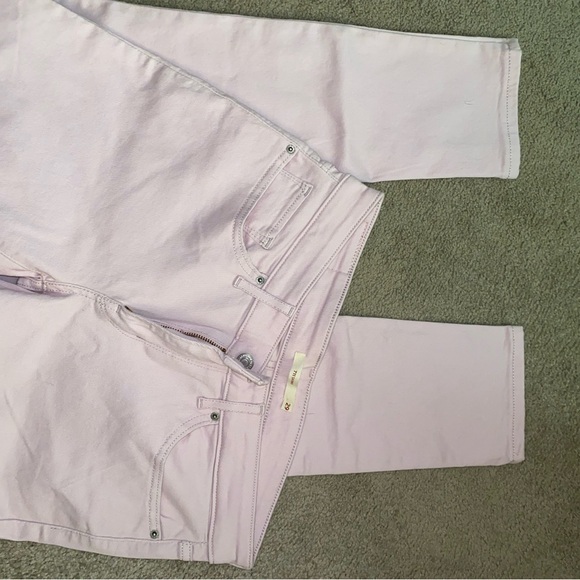 Levi's Women's High Rise Light Pink Jeans - Picture 3 of 4